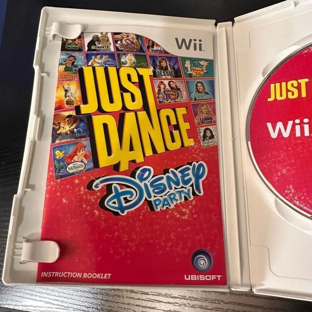 Just Dance: Disney Party Nintendo Wii Video Game